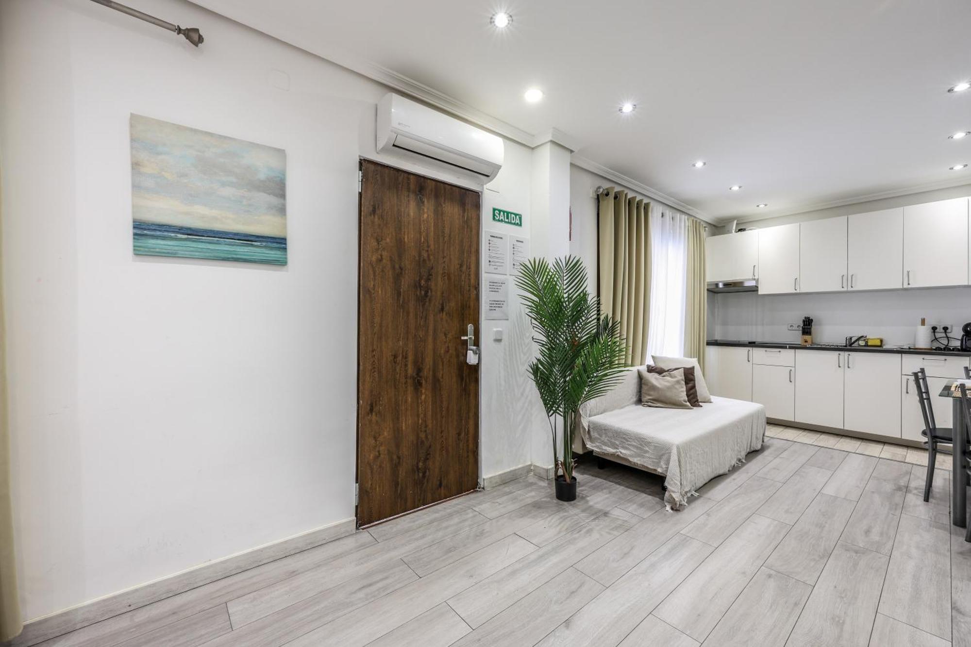 Appartamento Classy Close To Retiro Park,